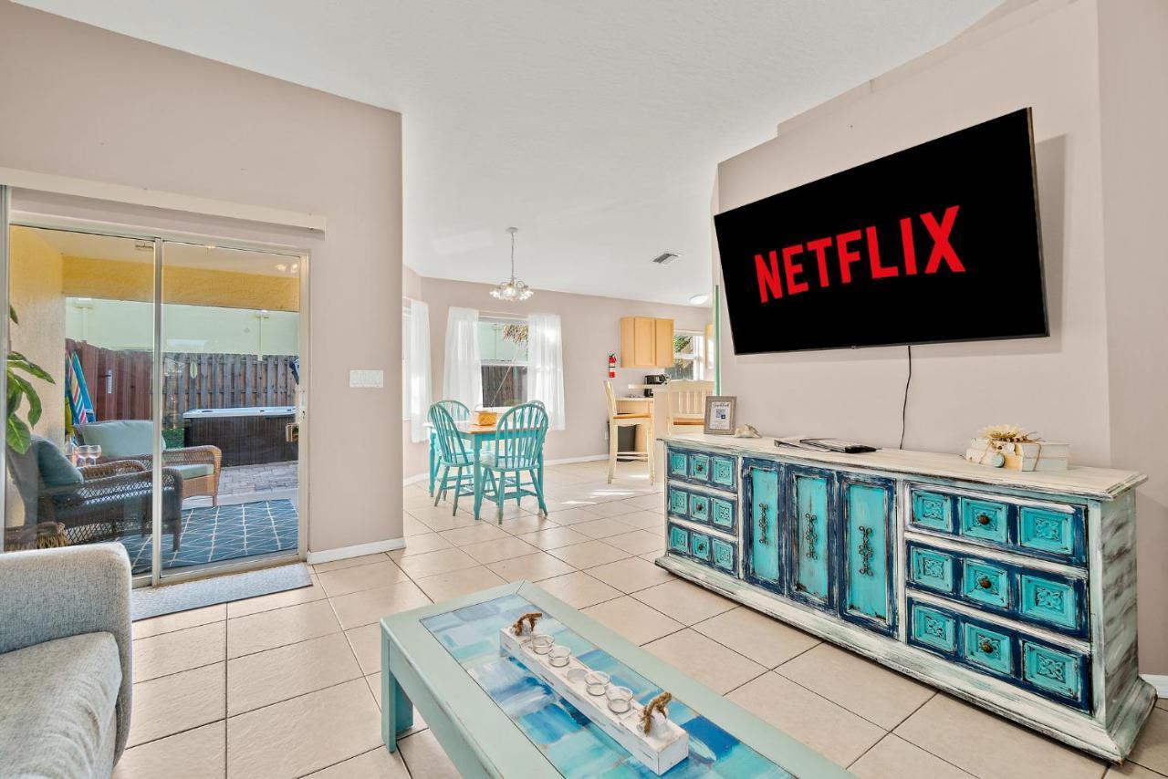 Sunset Serenity - 3Br Beach Townhome With Outdoor Patio - New Hot Tub, Steps To Ocean Fun! 멜버른 외부 사진