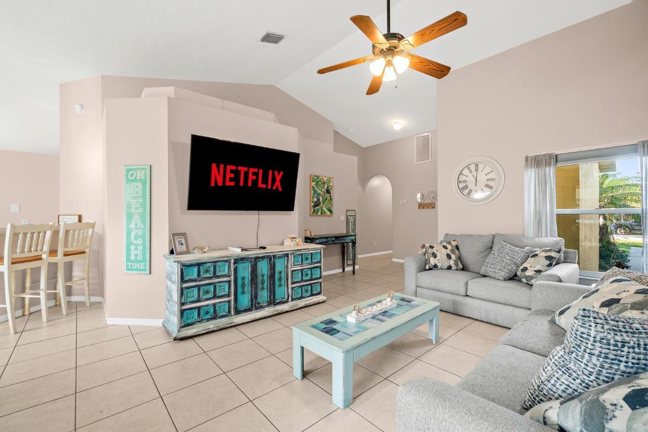 Sunset Serenity - 3Br Beach Townhome With Outdoor Patio - New Hot Tub, Steps To Ocean Fun! 멜버른 외부 사진