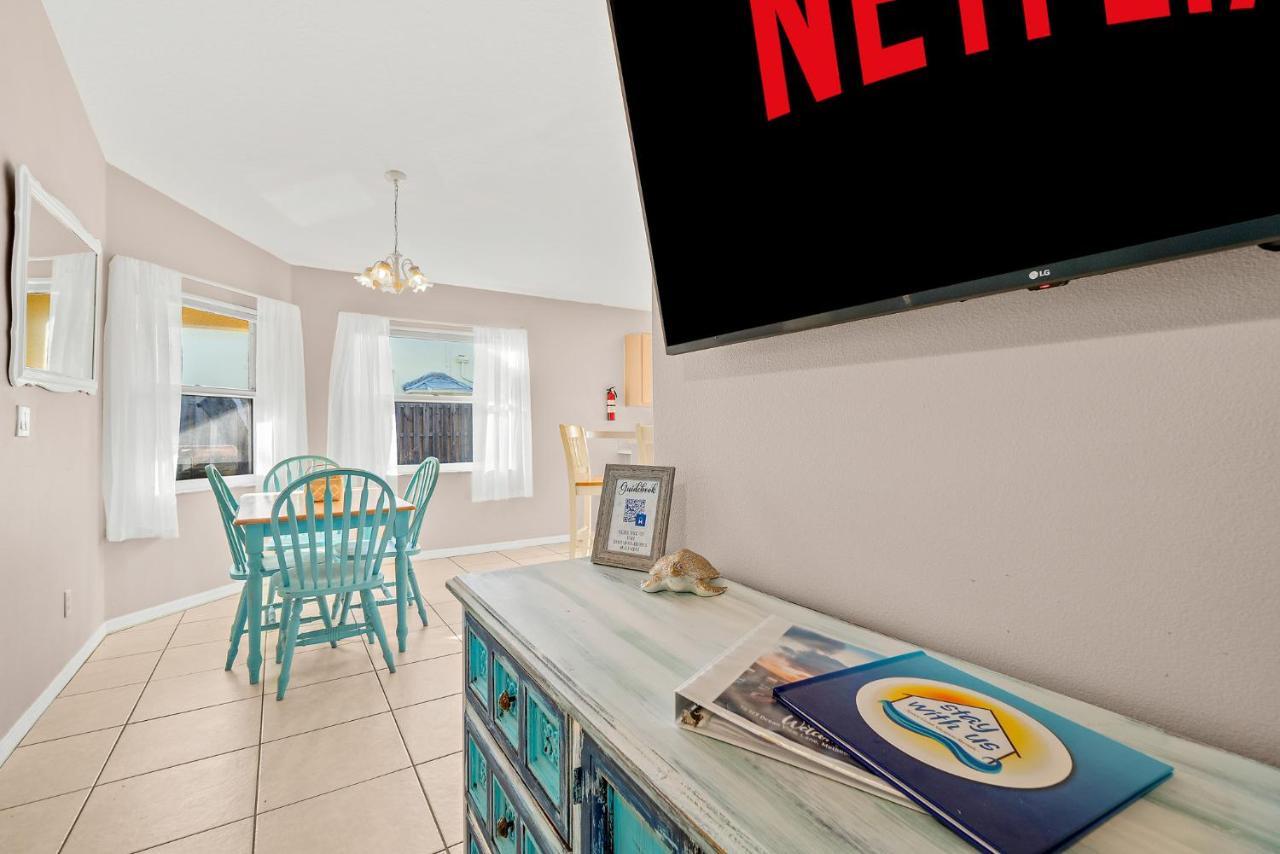 Sunset Serenity - 3Br Beach Townhome With Outdoor Patio - New Hot Tub, Steps To Ocean Fun! 멜버른 외부 사진