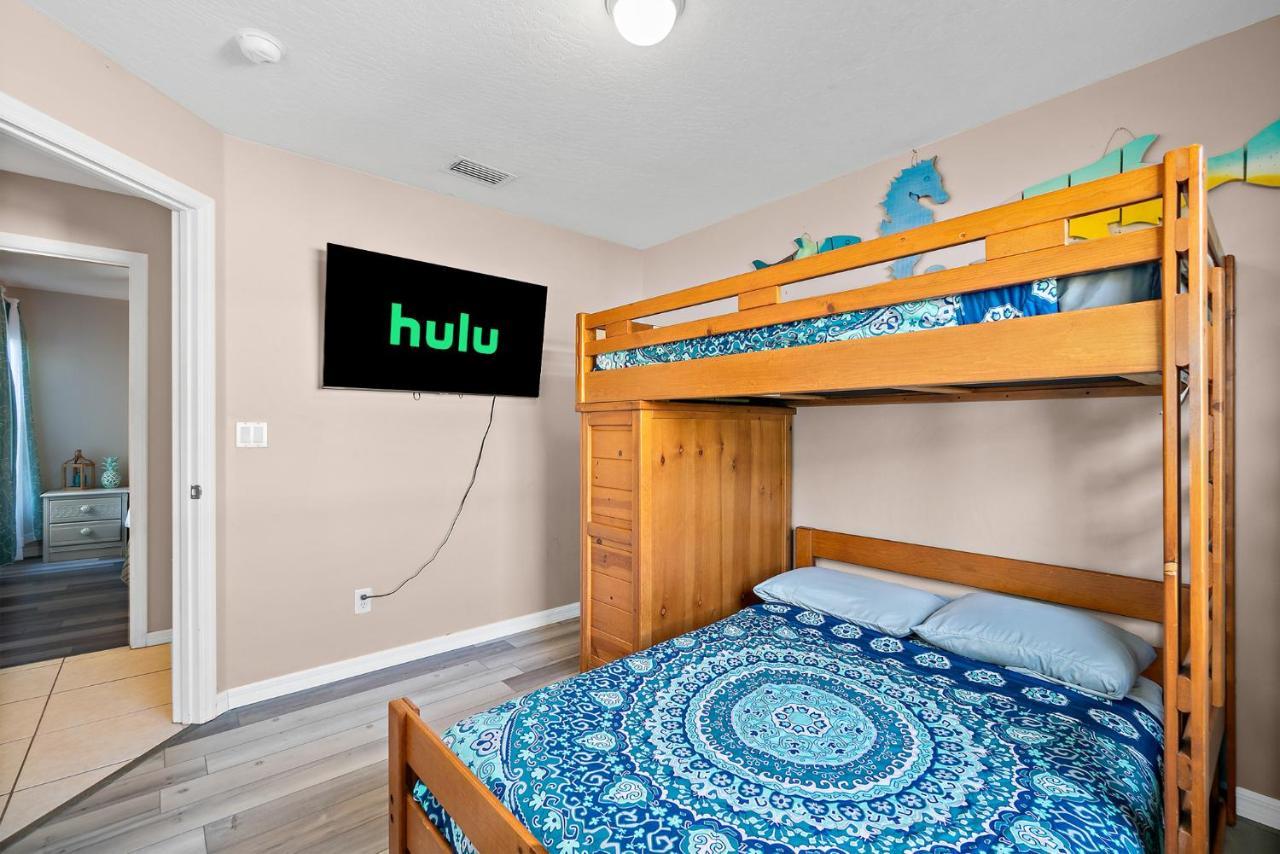 Sunset Serenity - 3Br Beach Townhome With Outdoor Patio - New Hot Tub, Steps To Ocean Fun! 멜버른 외부 사진